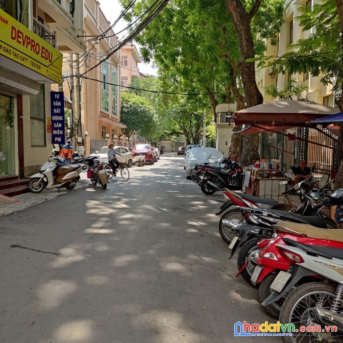 Nhà đẹp phân lô, ô tô đậu cửa trần vỹ, cầu giấy