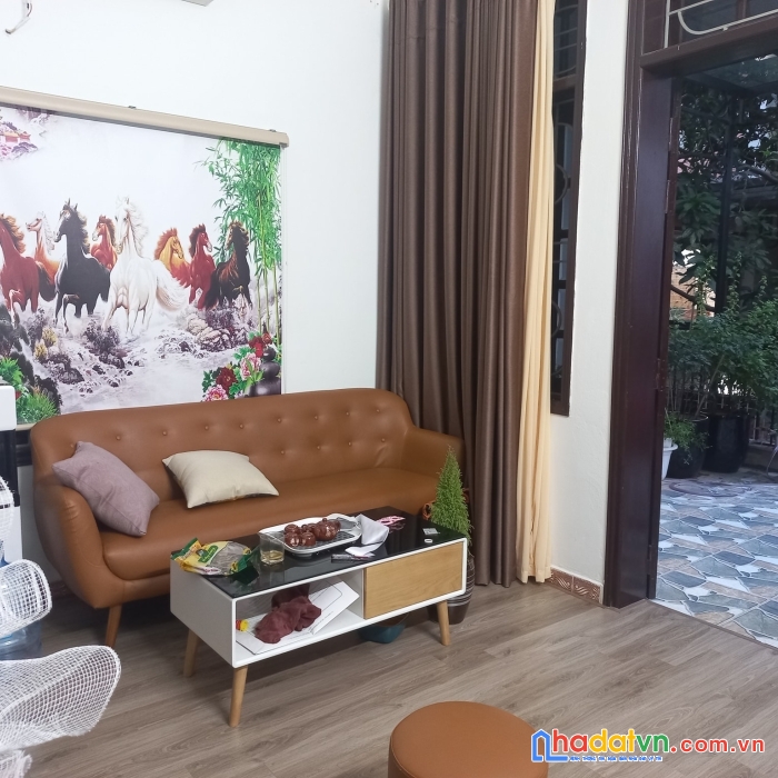 Bán nhà phố ngọc lâm 70m, 11 tỷ, kinh doanh.