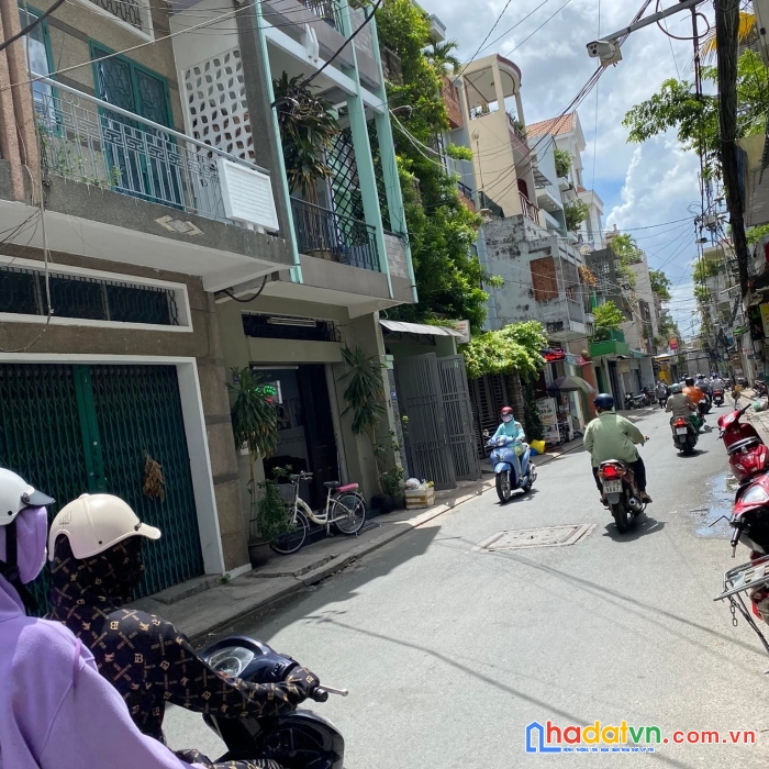 Nhà mới chính chủ bán nhà mặt tiền võ thành trang , p11 tân bình 95m2 11 tỷ.