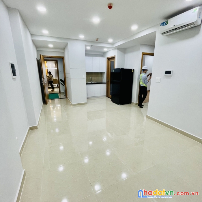 Cực hiếm!!! bán căn hộ 60m2 2pn 2wc view hồ bơi nội khu chỉ trả trước 55% nhận nhà ngay còn lại