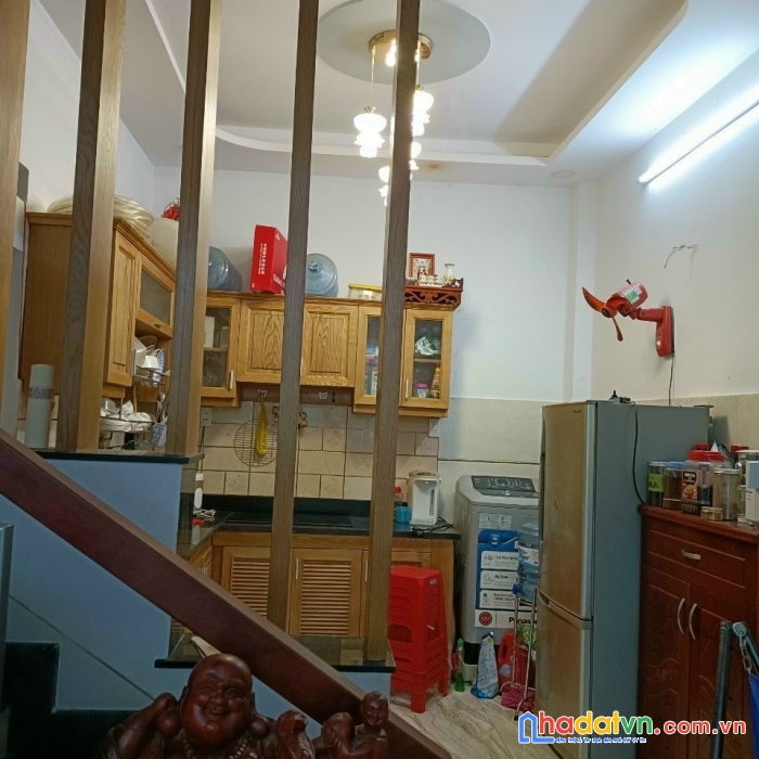 Hẻm 3.5m dân trí, trần quý cáp, chỉ 4.3 tỷ, 4.2 x 9m, bình thạnh