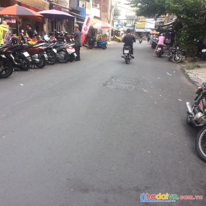 Bán gấp nhà mt q11, dt 66m2 chỉ 17,3 tỷ còn thương lượng cho khách thiện chí