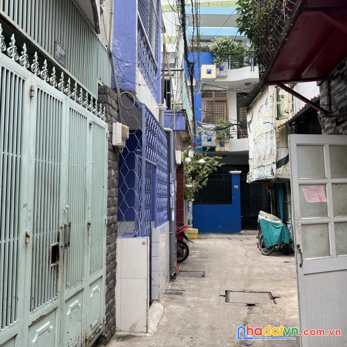 Bán nhà cách mạng tháng 8, quận 10 - 41m2 - 2 tầng - hẻm ba gác - giá chỉ 5 tỷ ( tl )