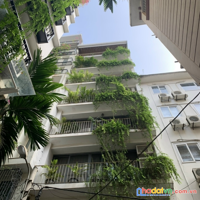 Tòa căn hộ cho thuê lạc long quân, tây hồ, thang máy, lô góc, phòng cực xinh, 16 tỷ 800