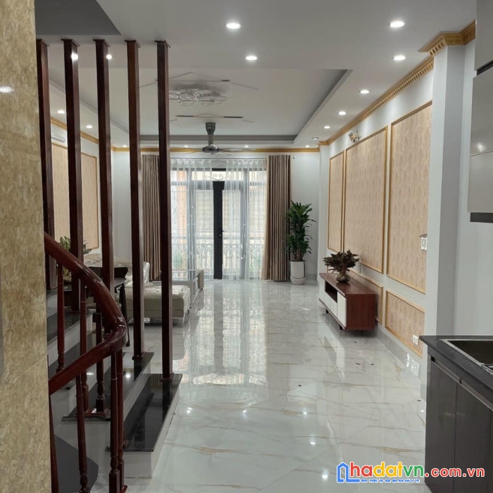 Phân lô tố hữu hà đông. ga ra ô tô, thang máy, dt44mx6t. mt4,4m. giá 10 tỷ.