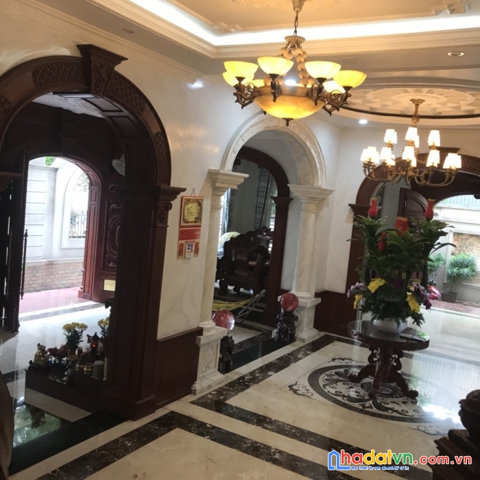 Chính chủ bán căn nhà khu vip dường cmt8