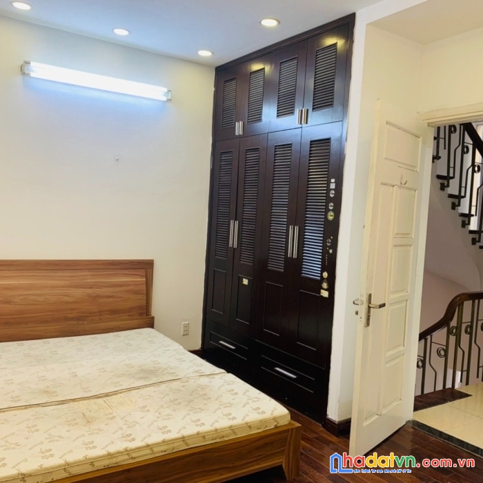 Nhà mặt phố chính kinh - thanh xuân - 76m2 - 4 tầng vừa ở vừa làm văn phòng giá 6.6 tỷ