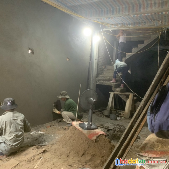 Bán nhà ngõ 302 văn cao ngõ nông 2 ngoặt 3 tầng 3pn 4wc giá rẻ giật mình