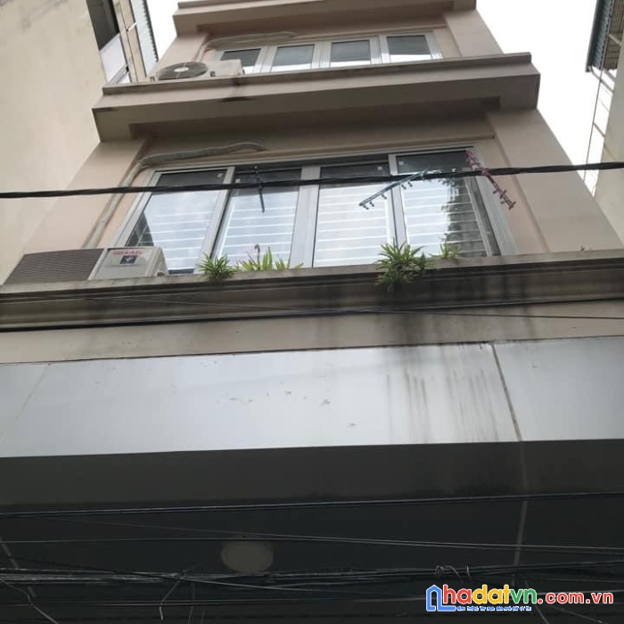 Bán nhà yên lãng, đống đa 56m2, 5 tầng thang máy, ô tô đỗ cửa giá 8,3 tỷ.