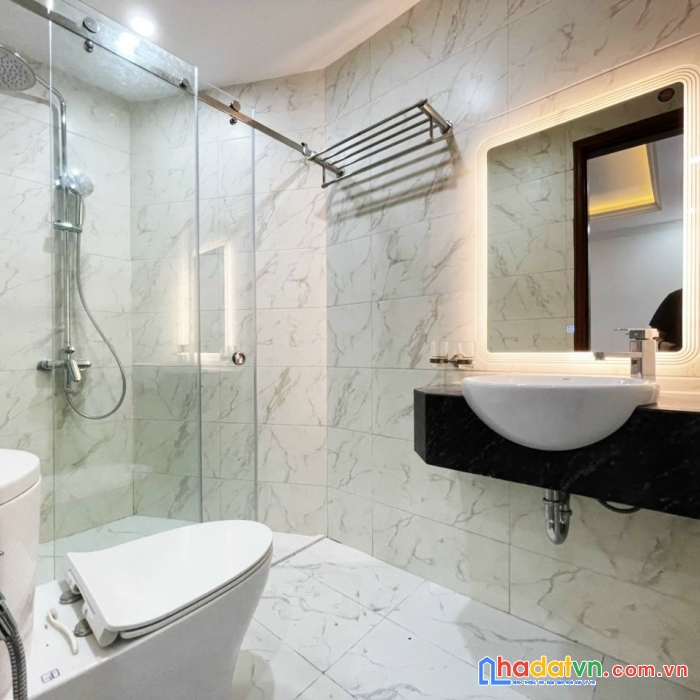 Bán nhà mặt phố phúc đồng 45m2 5t ô tô tránh vỉa hè kd vp