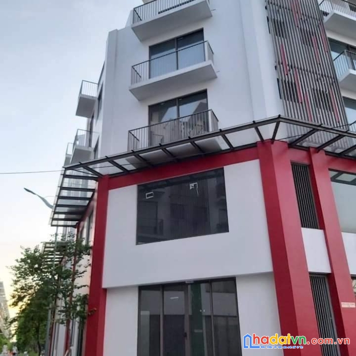 Biệt thự khai sơn city, dt170m2,  lô góc, vỉa hè 8m, mặt phố 30m, vị trí đẹp nhất khu.