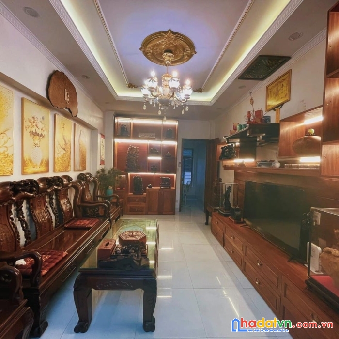 Lô góc 2 thoáng - giao giữa ngõ xa la - phúc la
30m2 - 5 tầng - mt3.6m - 3.75 tỷ
