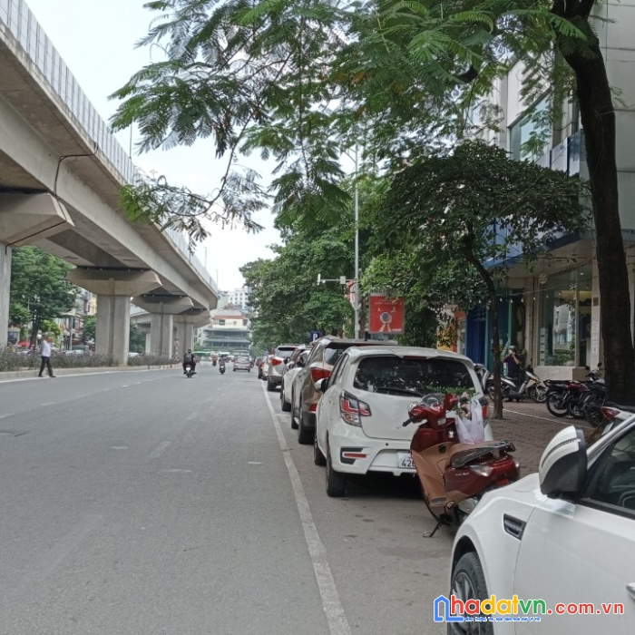 Bán nhà phân lô, gara ôtô, khuất duy tiến, thanh xuân, 42m2, 4tầng, giá 8,2tỷ