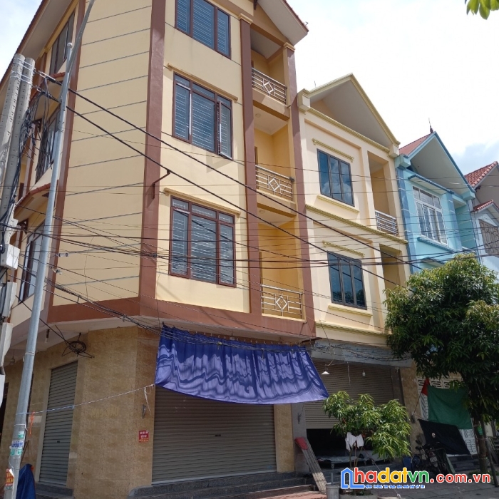 Cho thuê căn góc 4 tầng tại thị trấn hồ, thuận thành, bắc ninh.