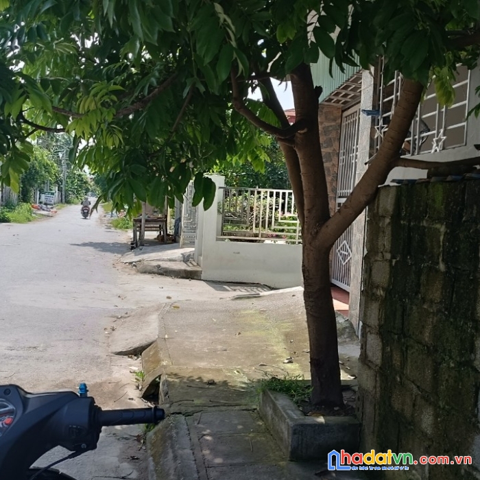 Chủ chuyển nhượng cắt lỗ ban lô mặt đg sông he  giá 2,x tr m