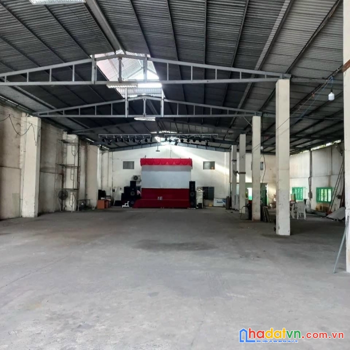 Kho xưởng 1300m2 ngang 22m mặt tiền nguyễn ái quốc gần big c tân hiệp chỉ 70 triệu