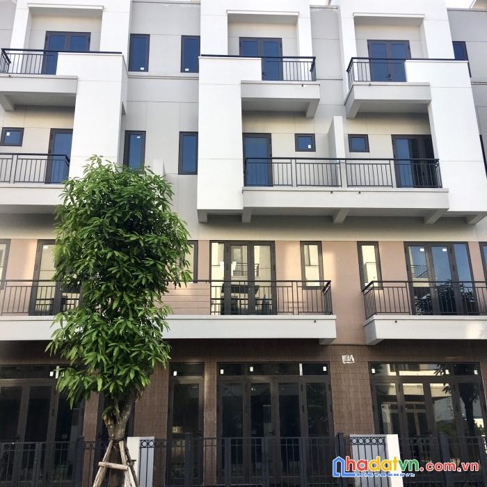 Em còn 1 căn shophouse (liền kề) ngay chân đế 7 tòa chung cư, dân cư sầm uất đông đúc 0395 72 6116