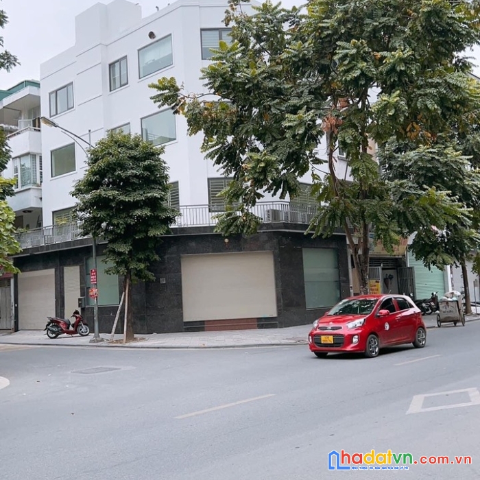 Bán nhà kđt văn phú 130m2 5tầng mt 22m lô góc, kdoanh chỉ 26tỷ
