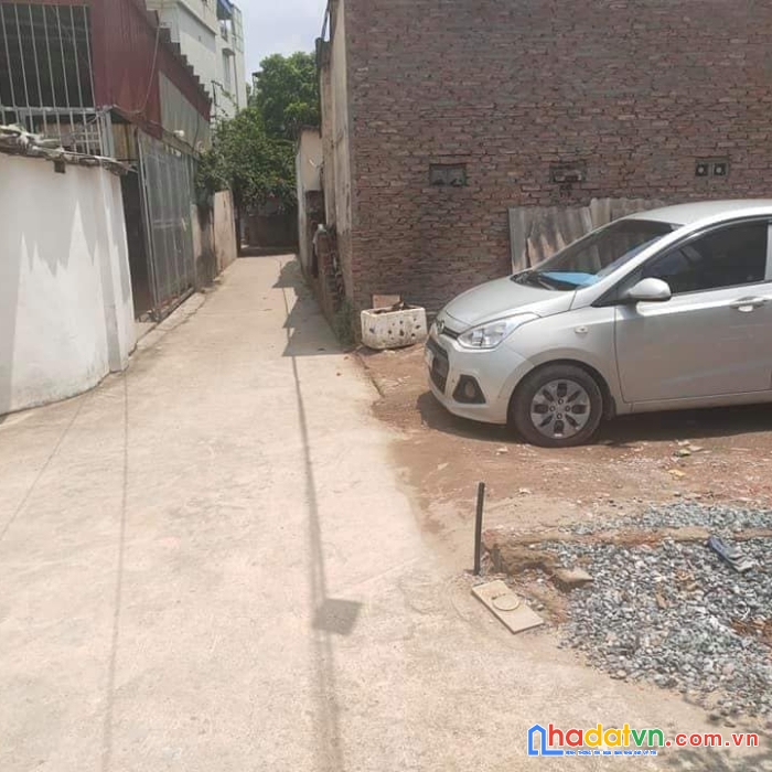 Bán đất tặng nhà 2 tầng đường cổ linh – long biên – lô góc – 107m chỉ 5.9 tỷ.
