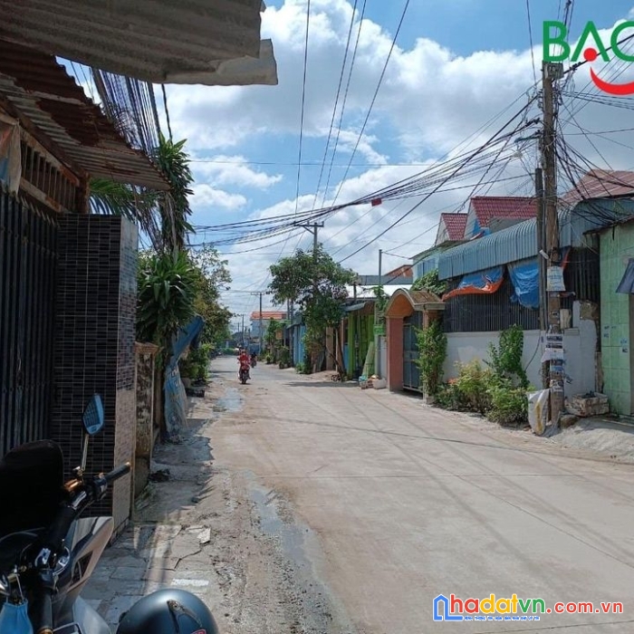 Bán nhà mặt kinh doanh ngay chợ 8 x 24m , shr thổ cư , nguyễn văn luân hoá an biên hoà