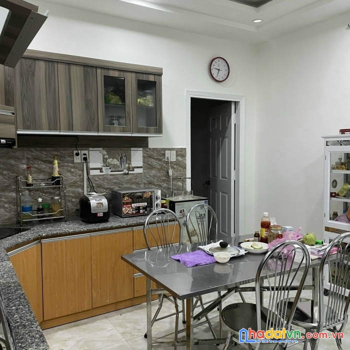 Cần bán nhà mặt tiền kinh doanh đường ngô quyền phường 6, tp. đà lạt, giá 7,5 tỷ