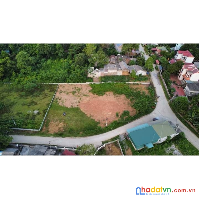 Bán lô đất mặt tiền kinh daonh ở lương sơn,hb,716m2, mặt đường liên xã, chỉ 1,6 tỷ