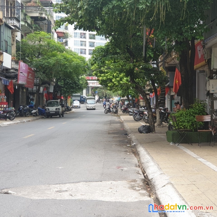 Bán nhà phố tân ấp_ba đình: phân lô ô tô vào nhà, 62m2, mt5m, giá nhỉnh 11 tỷ