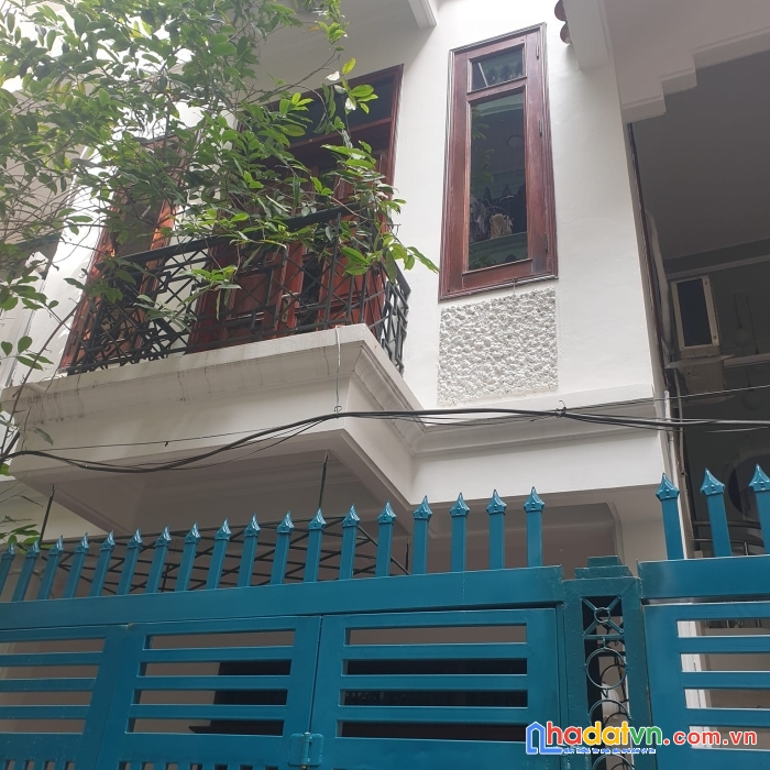 Bán nhà thái hà, đống đa, nhõ rộng ô tô lùi tận cửa, kinh doanh. dt 66m, 4 tầng, mt 5.4m, 8.7 tỷ