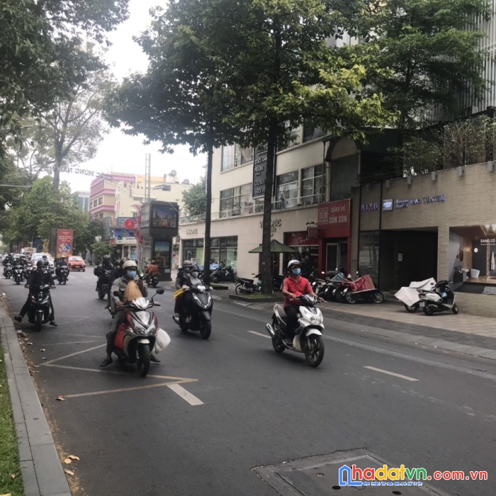 Tòa nhà vp- góc 2mt nam kỳ đối diện trường maricuri- ngang 11m- 8 tầng- 160 tỷ