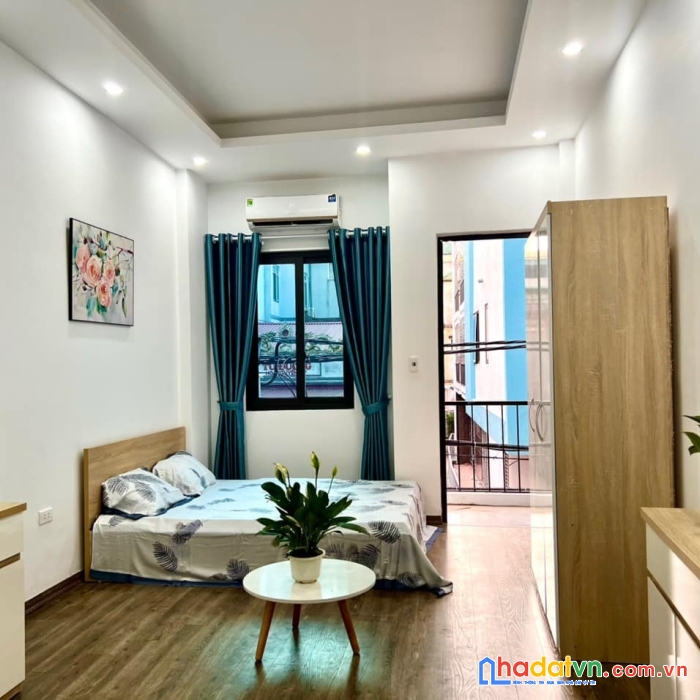 Bán nhà nguyễn ngọc vũ, sát ô tô, ngõ thông các ngả, đất ở cực lộc, nhà chủ tự xây, dt 56m, 5