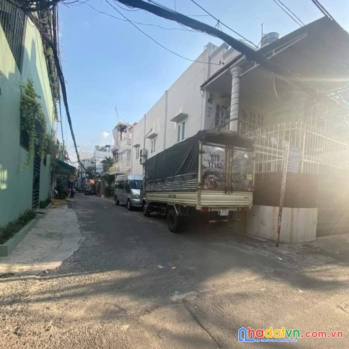 Bán gấp nhà hẻm 6m phú thọ hoà tân phú, 120m2, ngang 4.5m chỉ 6 tỷ