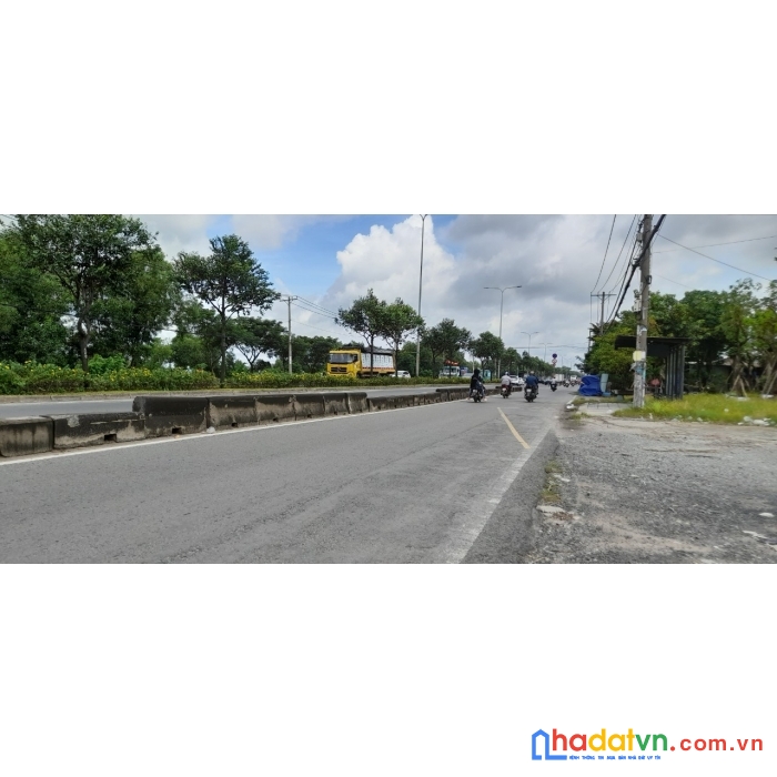 Đất mặt tiền 27.000m2 quốc lộ 22 tah củ chi