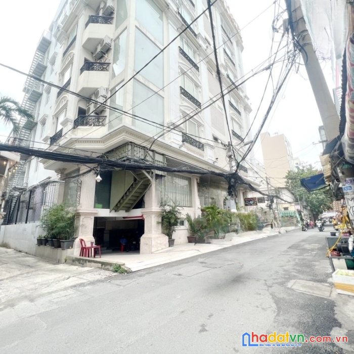 Nhà bán 5x20m, gần mt 666 đường 3/2 p14 quận 10 giá 16 tỷ