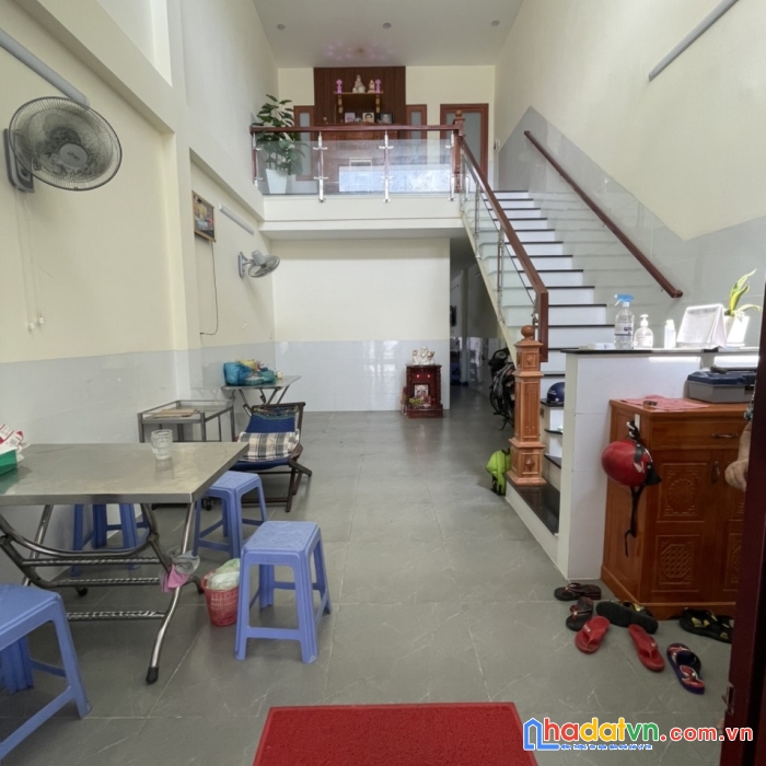 Chủ kẹt giảm ngay 500 triệu nhà 1t1 gác đúc mặt tiền kinh doanh chợ tân phong