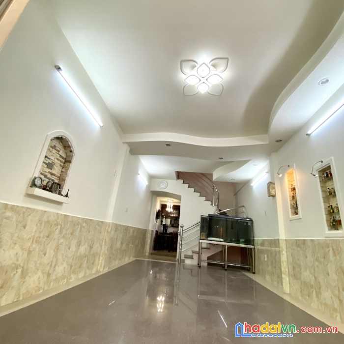 Bán nhà trần văn quang, tân bình - 52m2 - 3 tầng - xe hơi đỗ cửa - giá chỉ 5.99 tỷ ( tl )