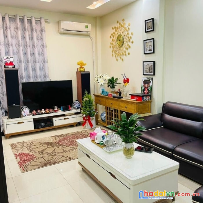 Cực hiếm - siêu phẩm mặt phố hồng tiến - mặt tiền khủng - thông số vàng