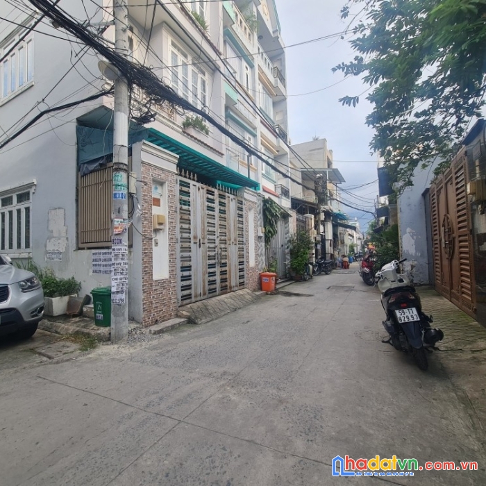 Bán nhà đường hương lộ 2 bình tân. 133m2 giá 6,5 tỷ