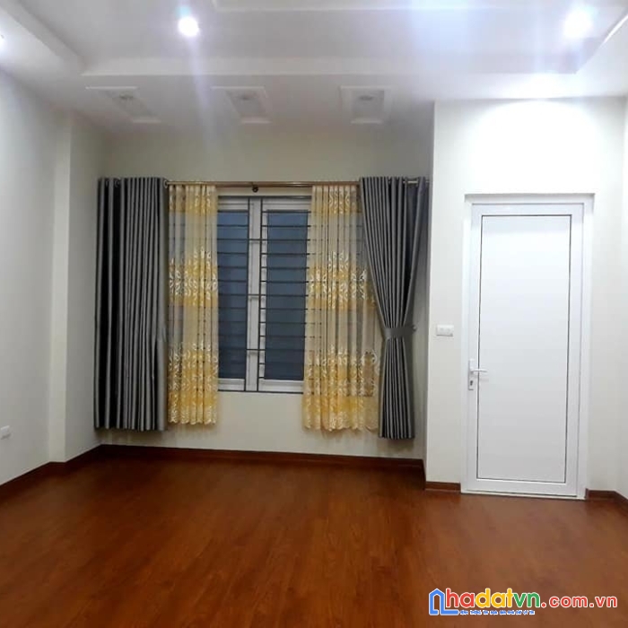 Bán nhà đống đa, kinh doanh sầm uất, 53m2, chỉ 7 tỷ 500, lh ms linh 0886288810