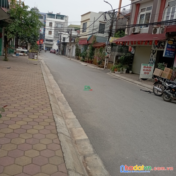 Bán đất đấu giá ngọc chi vĩnh ngọc 105m trục chính kinh doanh