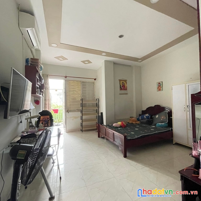 Bán nhà 4 tầng ngay khu lữ gia vip giáp ranh quận 10 43m2 nhỉnh 6 tỷ