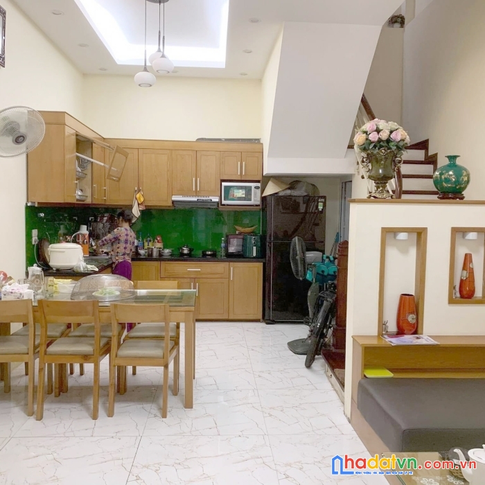 Sau căn mặt tiền phạm phú thứ 65m2 chdv 9pn chỉ 6.65 tỷ