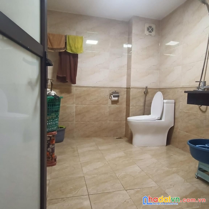 Bán nhà mặt phố hồng tiến, siêu phẩm vừa ở vừa kinh doanh, 67m2, 21.8 tỷ
