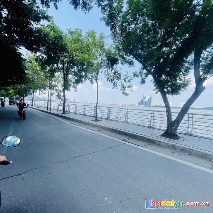 Mặt phố trích sài - tây hồ 438m, 4t, 5mmt. kinh doanh, vỉa hè, oto. giá chỉ 118 tỷ