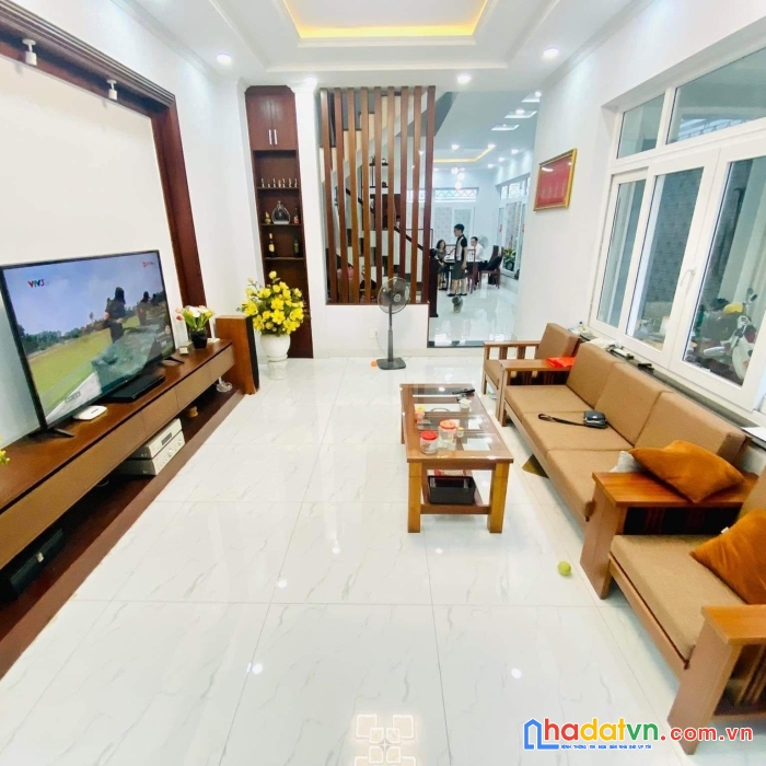 Chỉ 6 tỷ có ngay nhà 60m2 trung tâm quận tân phú, khu phân lô vip