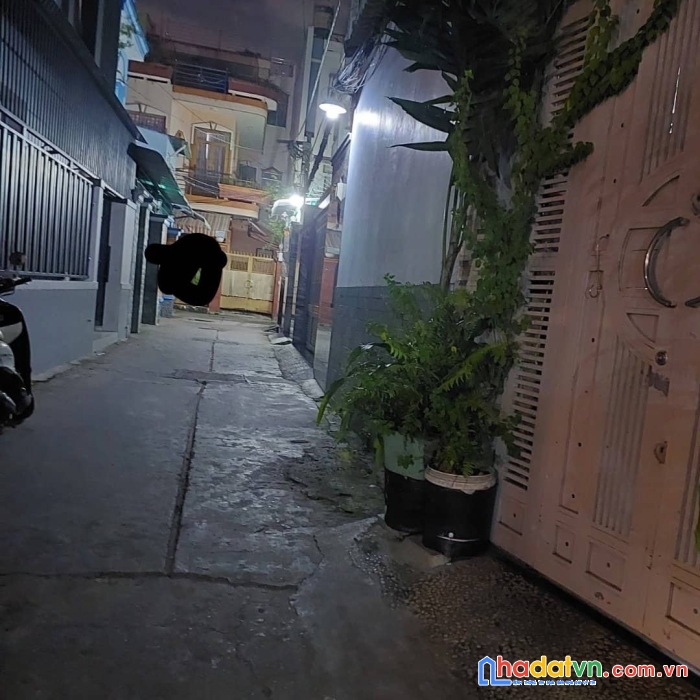 Bán nhà phố quận tân phú 2