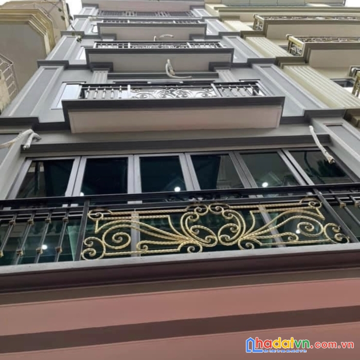 Bán nhà phố nghĩa tân- 60m- 7 tầng thang máy- 9 tỷ