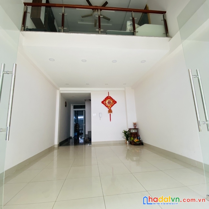 Bán gấp nhà hxh cmt8 quận 10 dt 52m2 giá nhỉnh 13 tỷ