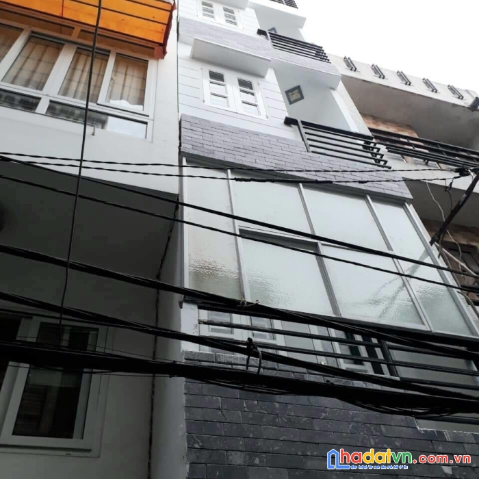Bán nhà mặt tiền khánh hội dt 85m đúc bê tông 5 tấm quận 4 có 3,7 tỷ