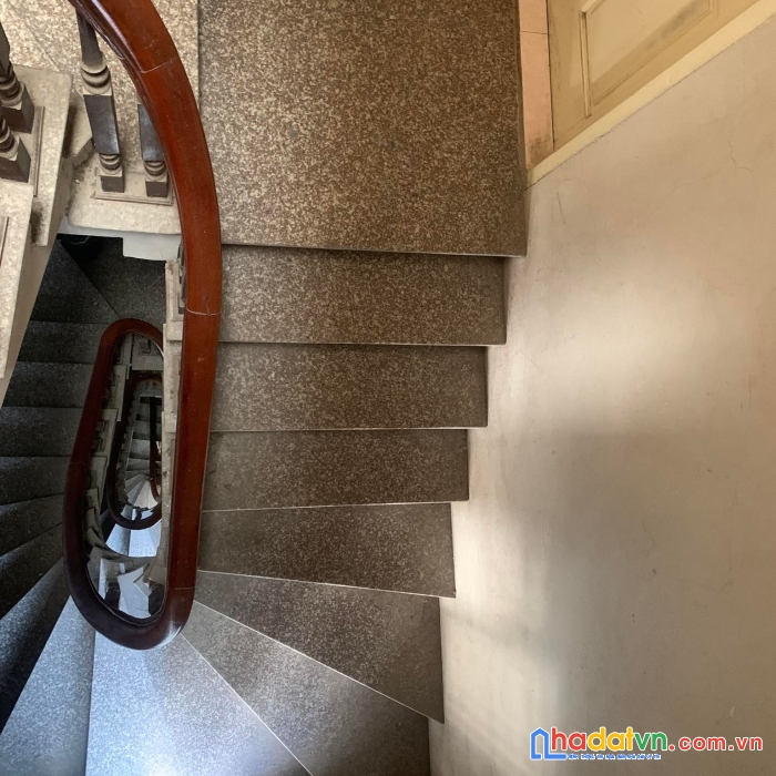 Cần bán nhà phố vĩnh phúc, ba đình, dt 33m giá 3.2 tỷ.