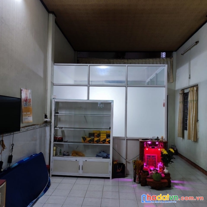 Bán nhà mt lê thị nho 320m2 , ngang 10m5, nở hậu 18.9 tỷ